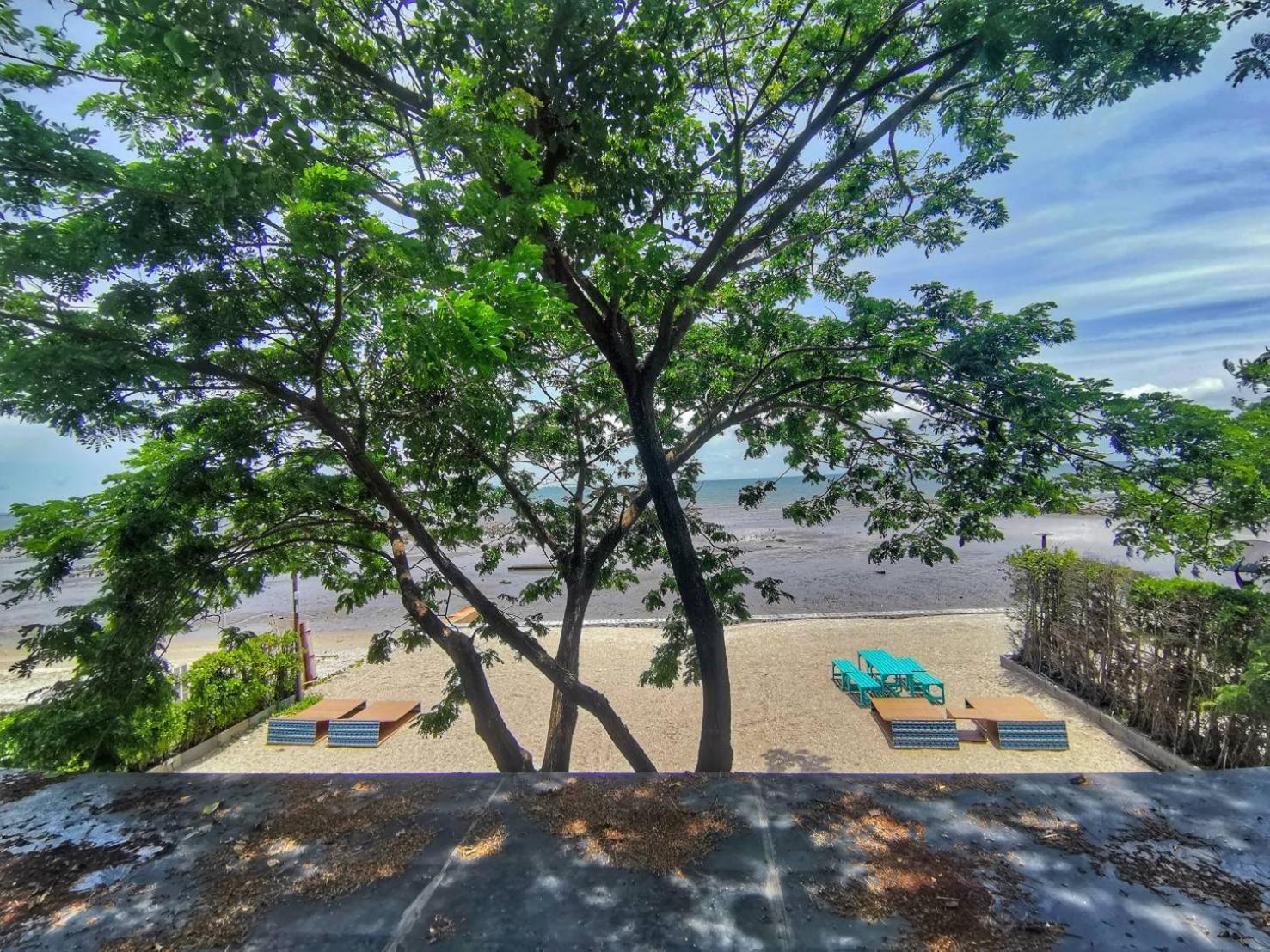 Beach Walk Boutique Resort Bangsaen Δωμάτιο φωτογραφία